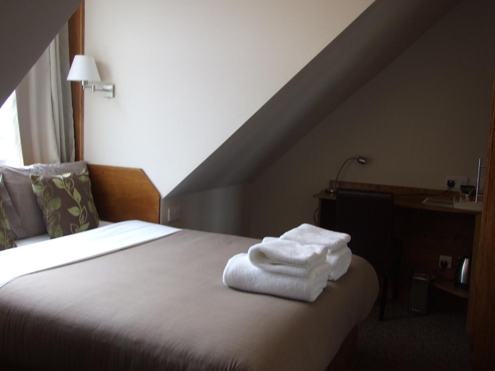 Hotel Cambridge House Edimburgo Esterno foto